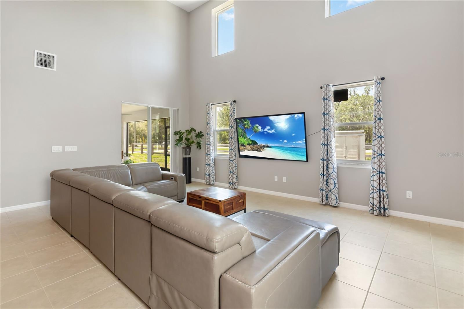 Image 16 of 48 For 5639 Timber Meadow Way