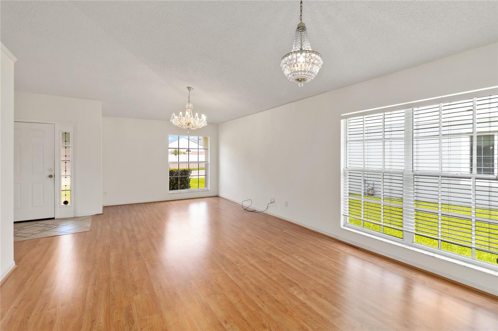 Image 6 of 36 For 10828 Cherry Oak Circle