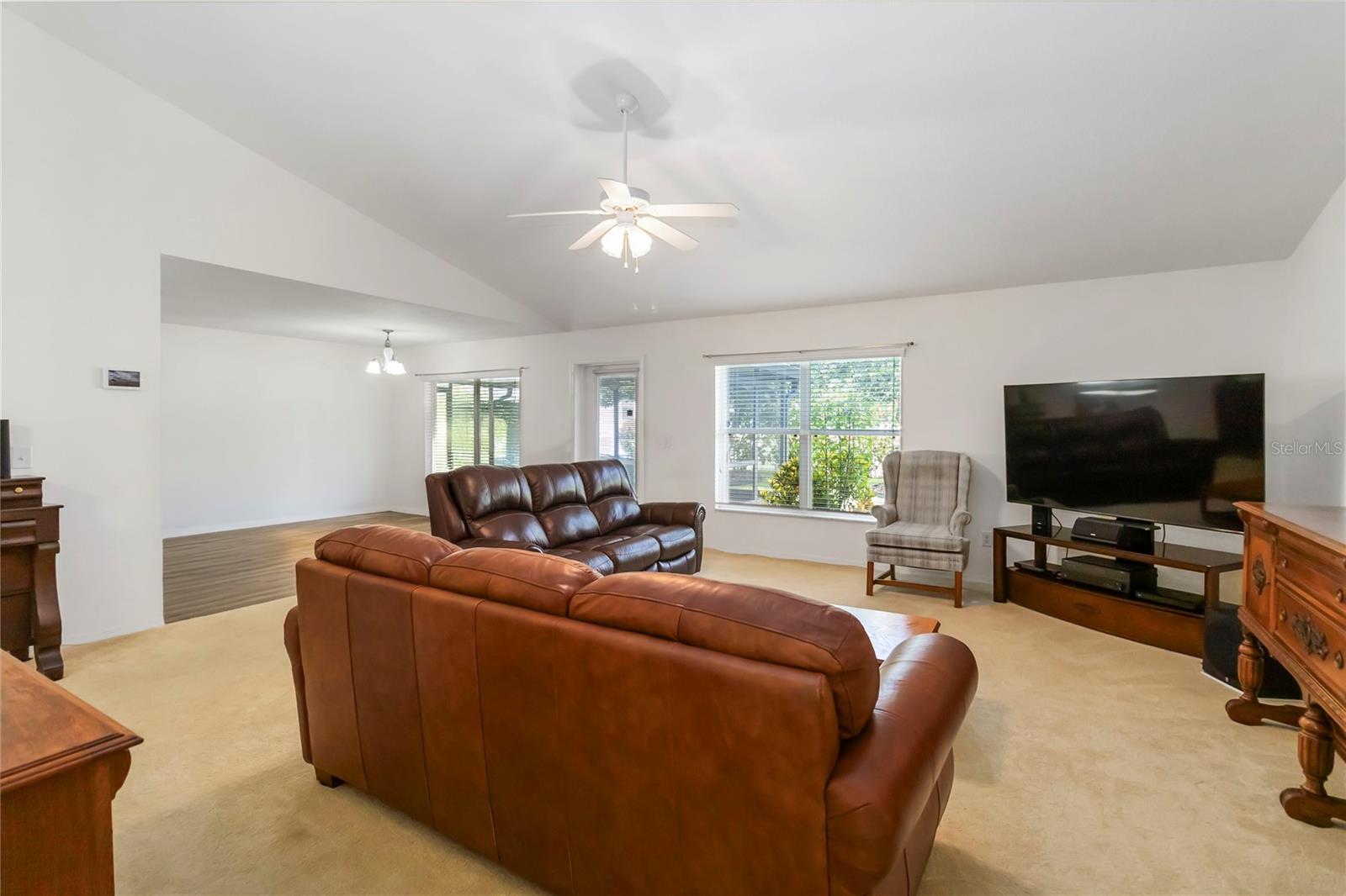 Image 13 of 54 For 6005 Coal Court
