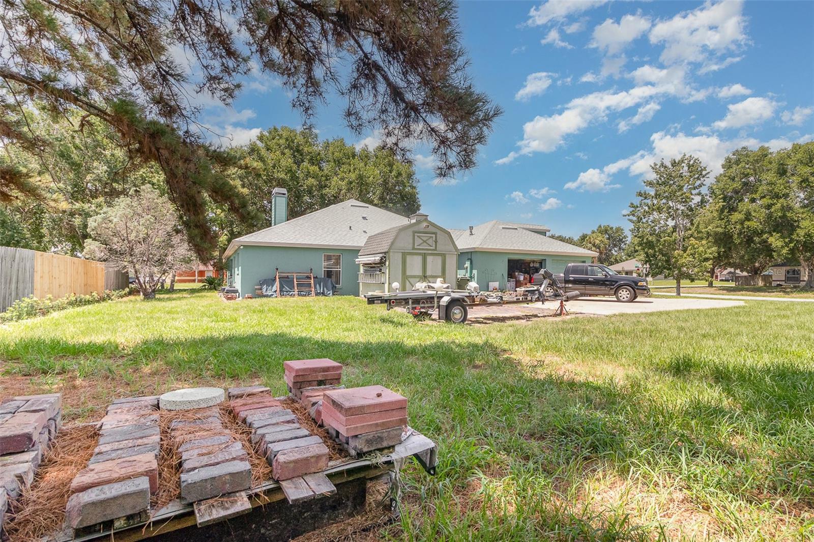 Image 22 of 29 For 2283 Knollwood Drive