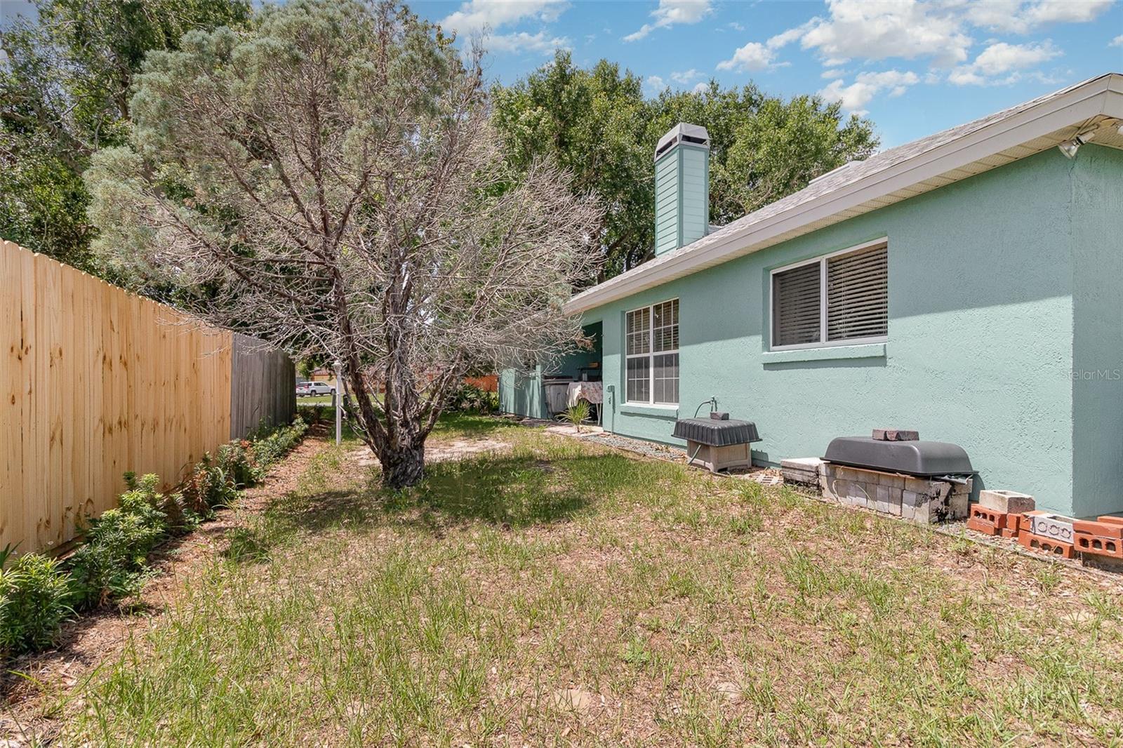 Image 25 of 29 For 2283 Knollwood Drive
