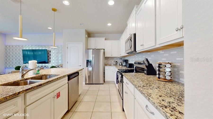 Image 10 of 52 For 8900 Sydney Avenue