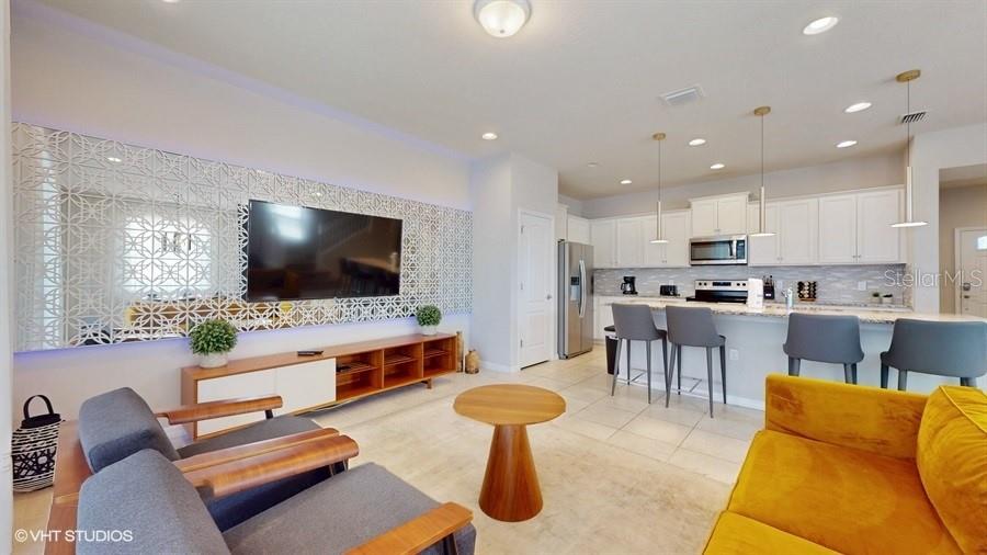 Image 4 of 52 For 8900 Sydney Avenue