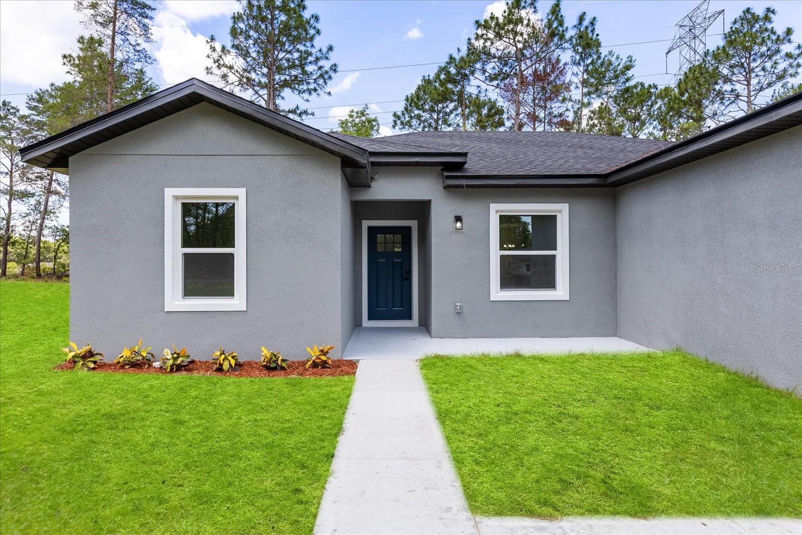 Image 3 of 38 For 17477 Sw 41st Cir