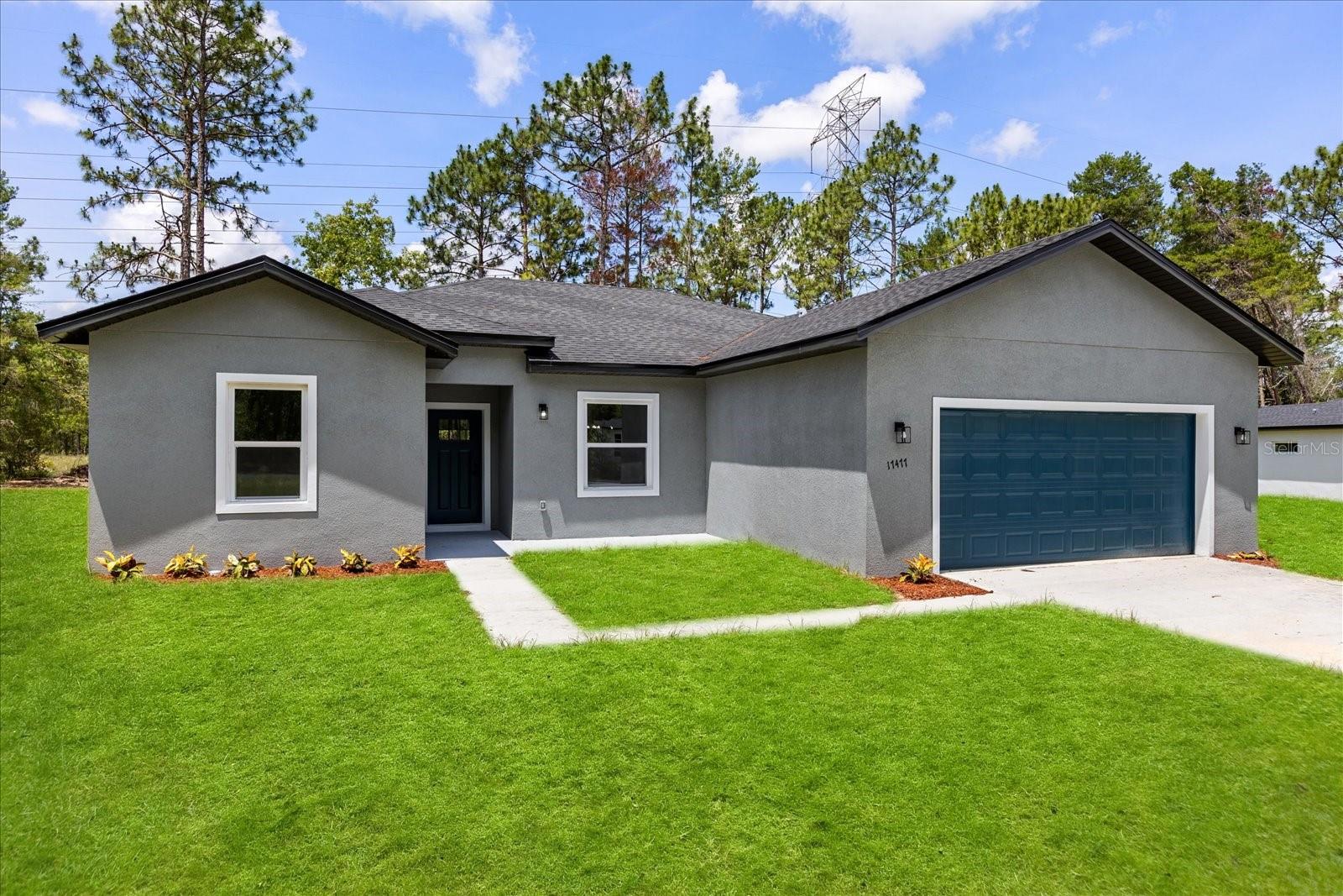 Image 4 of 38 For 17477 Sw 41st Cir