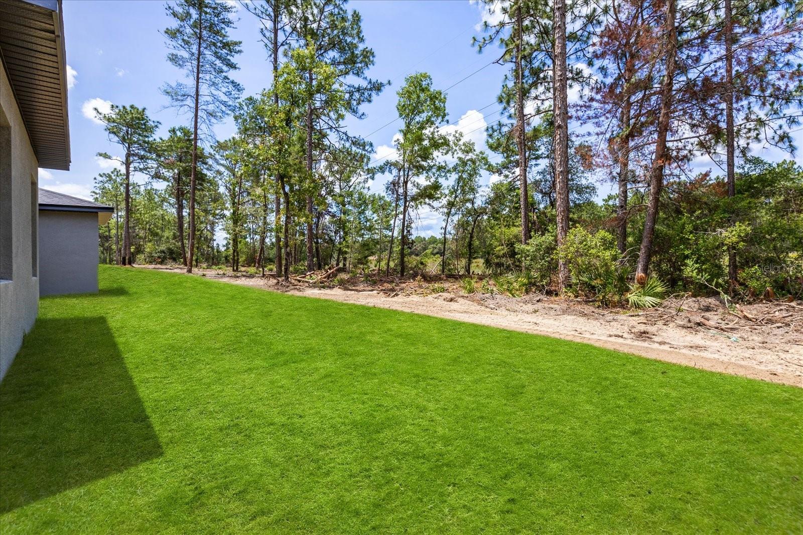 Image 5 of 38 For 17477 Sw 41st Cir