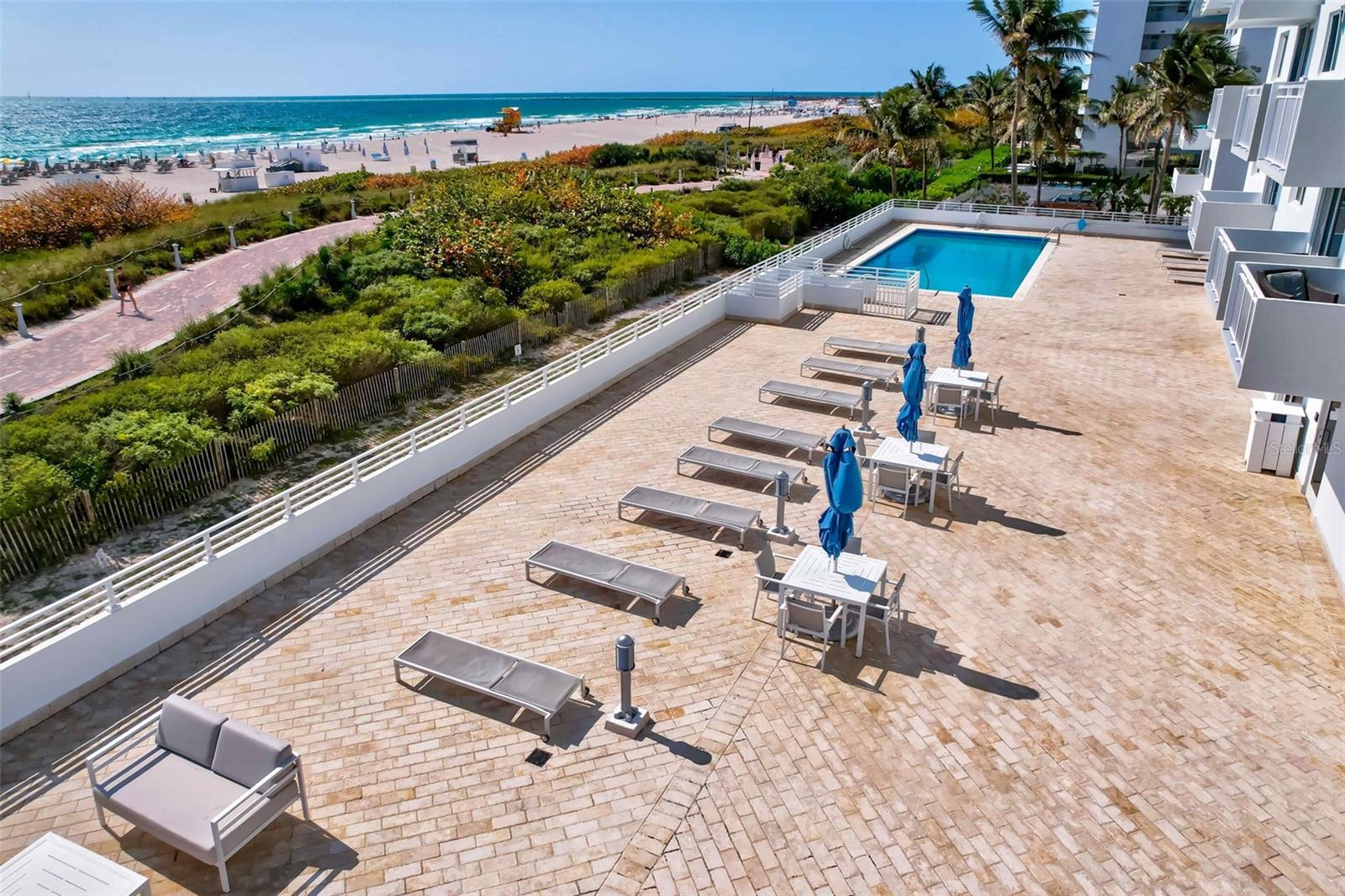 Image 22 of 28 For 345 Ocean Drive 305
