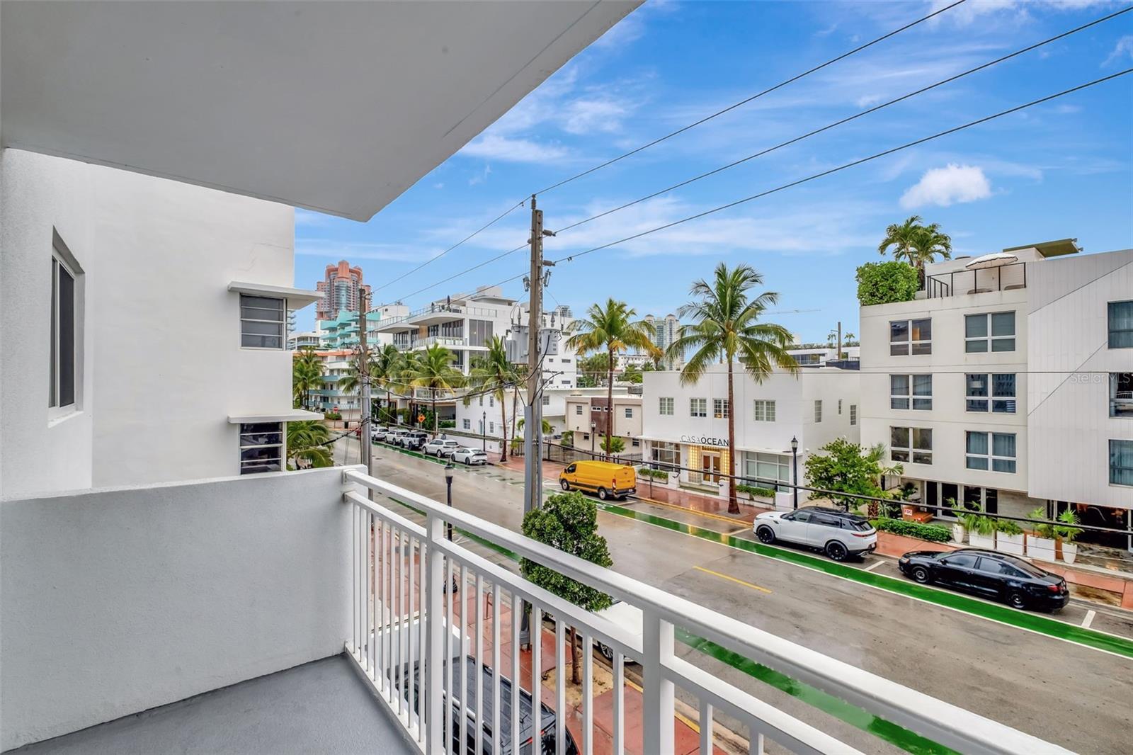 Image 8 of 28 For 345 Ocean Drive 305