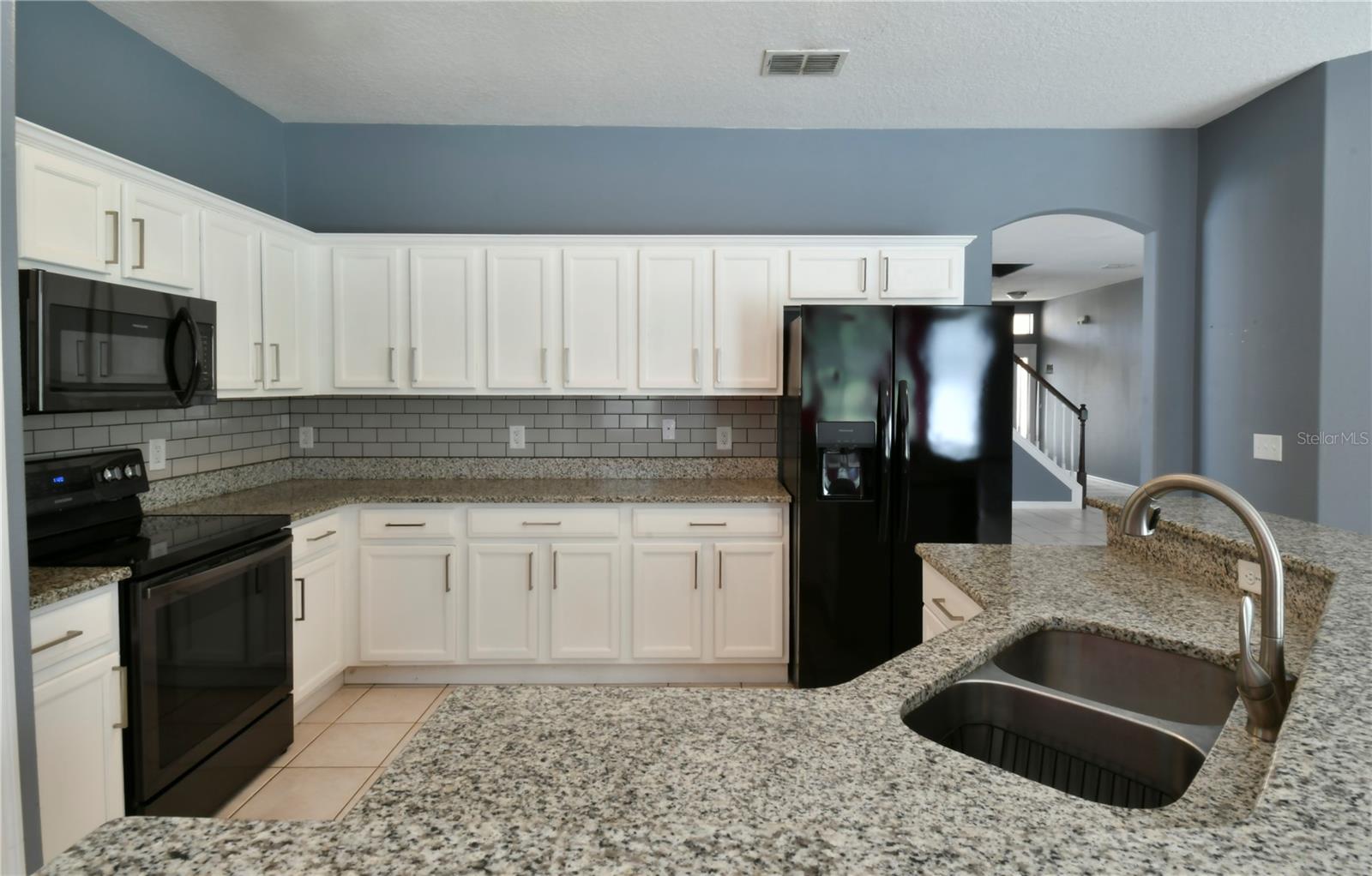 Image 14 of 64 For 831 Corvina Drive
