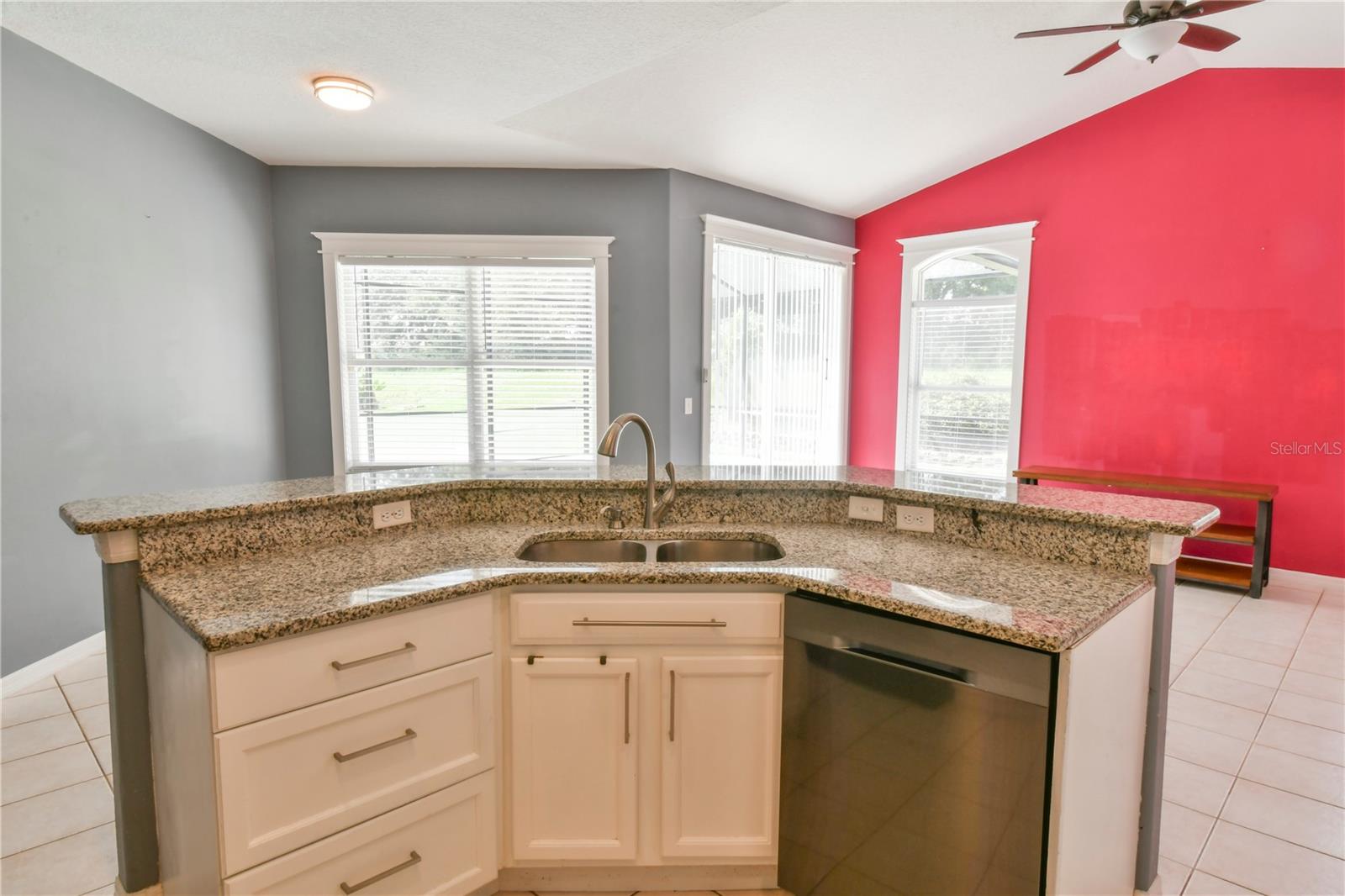 Image 16 of 64 For 831 Corvina Drive