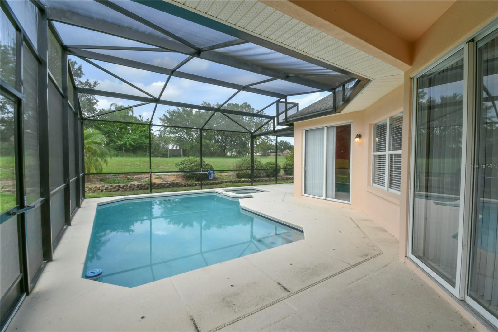 Image 44 of 64 For 831 Corvina Drive