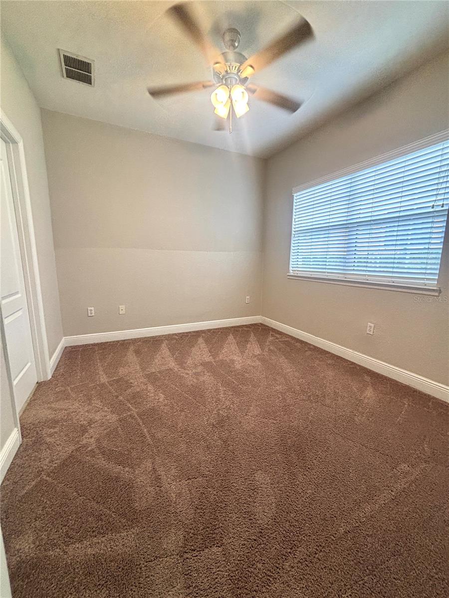 Image 15 of 22 For 13220 Fountainbleau Drive