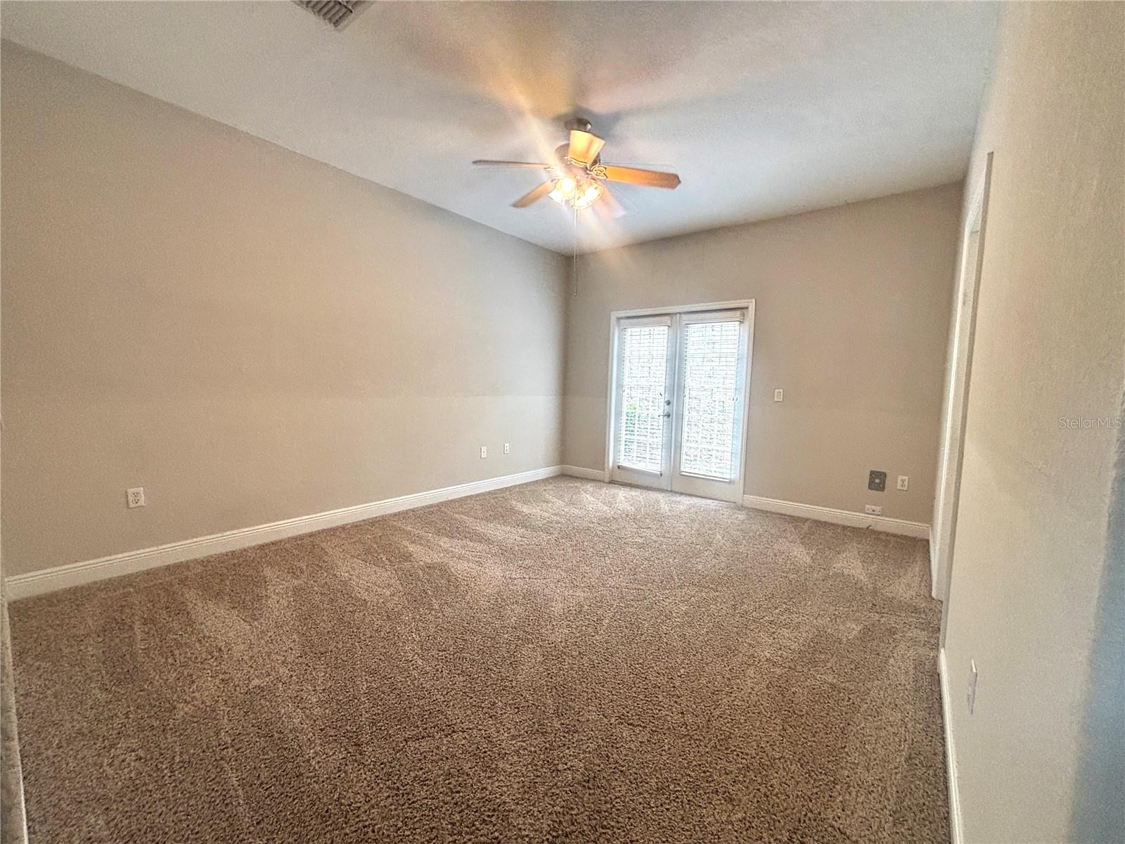 Image 8 of 22 For 13220 Fountainbleau Drive