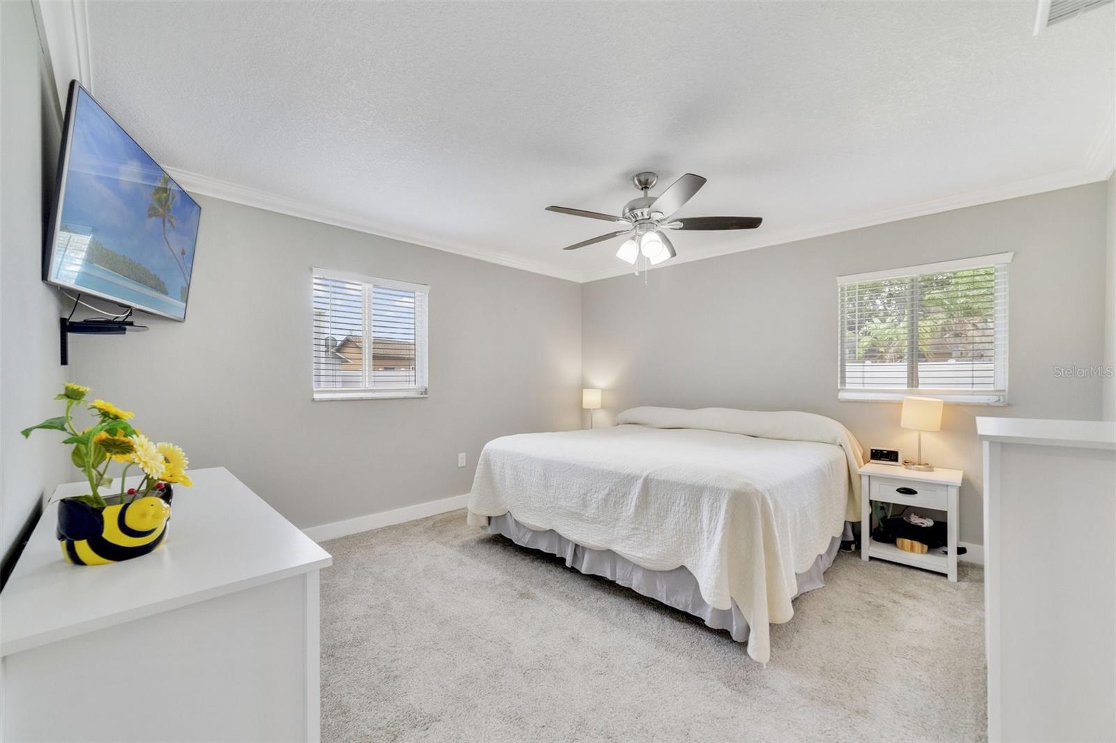 Image 10 of 25 For 5984 Ed Harris Court