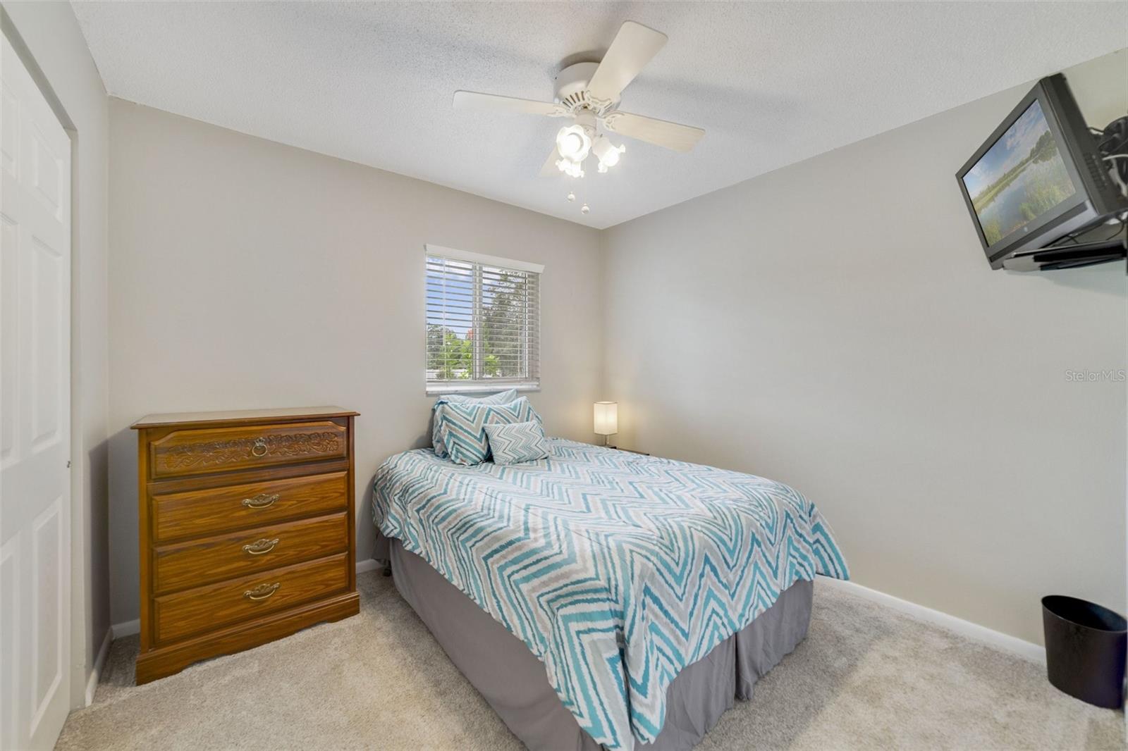 Image 15 of 25 For 5984 Ed Harris Court