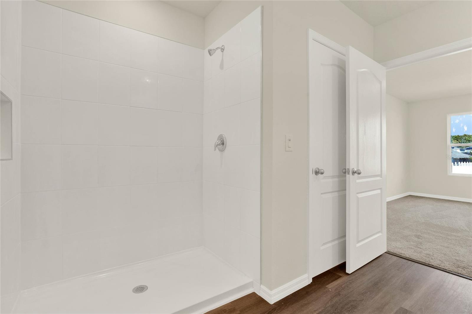 Image 20 of 29 For 5099 Marshelder Street