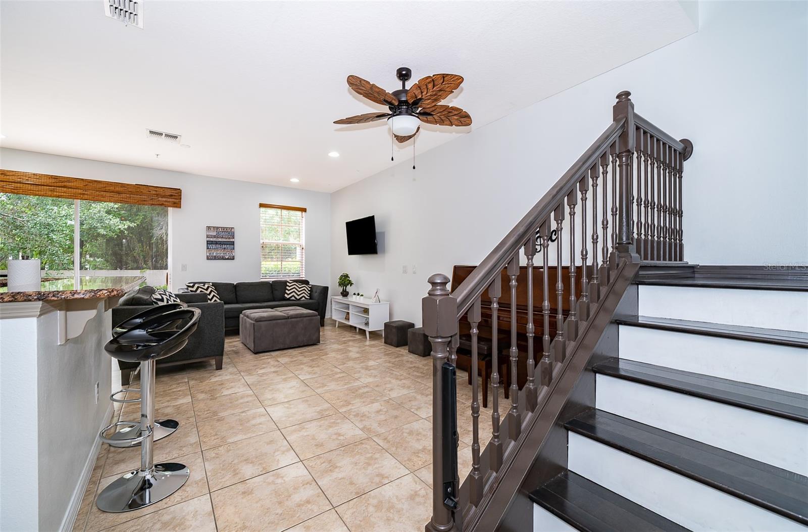 Image 6 of 25 For 156 Canterbury Bell Drive