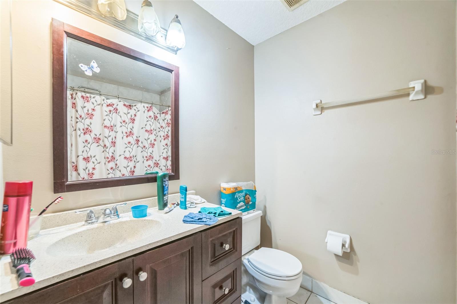 Image 15 of 29 For 8040 Sagebrush Place