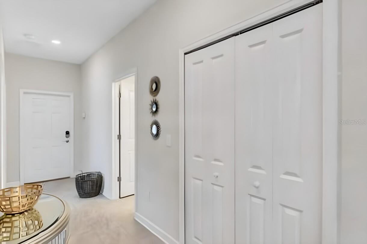 Image 15 of 25 For 4984 Windermere Avenue