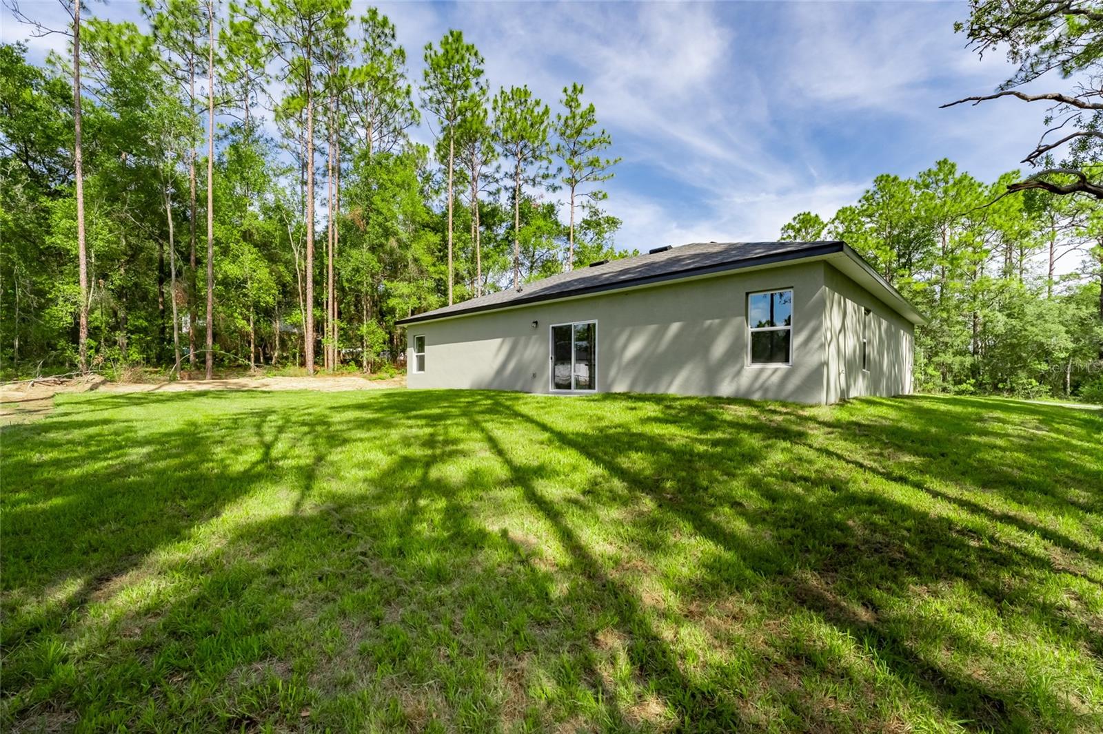 Listing photo id 3 for 104 Gondolier Place