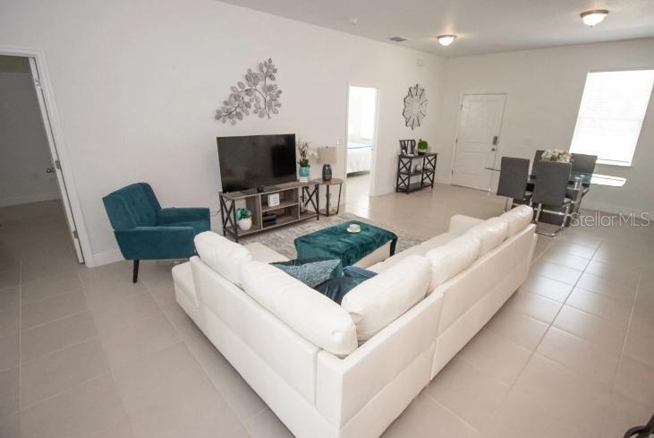 Listing photo id 4 for 104 Gondolier Place