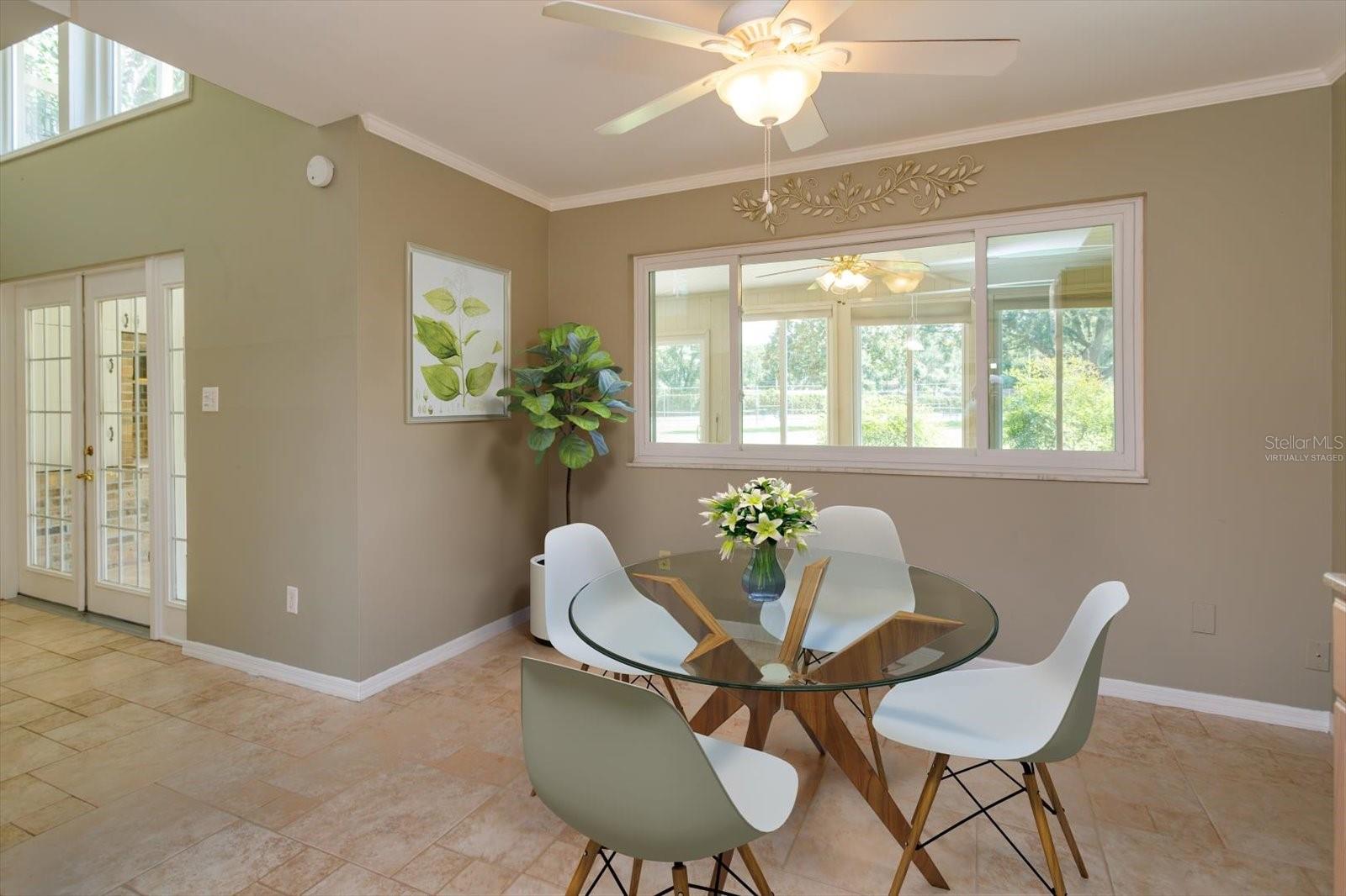 Image 19 of 71 For 415 Oak Haven Drive 415