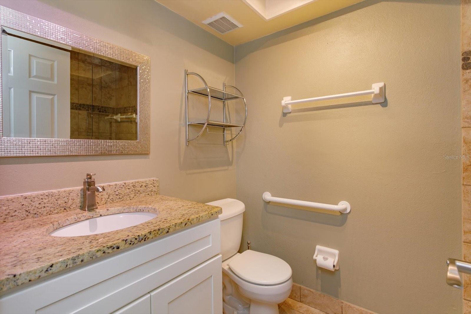Image 36 of 71 For 415 Oak Haven Drive 415