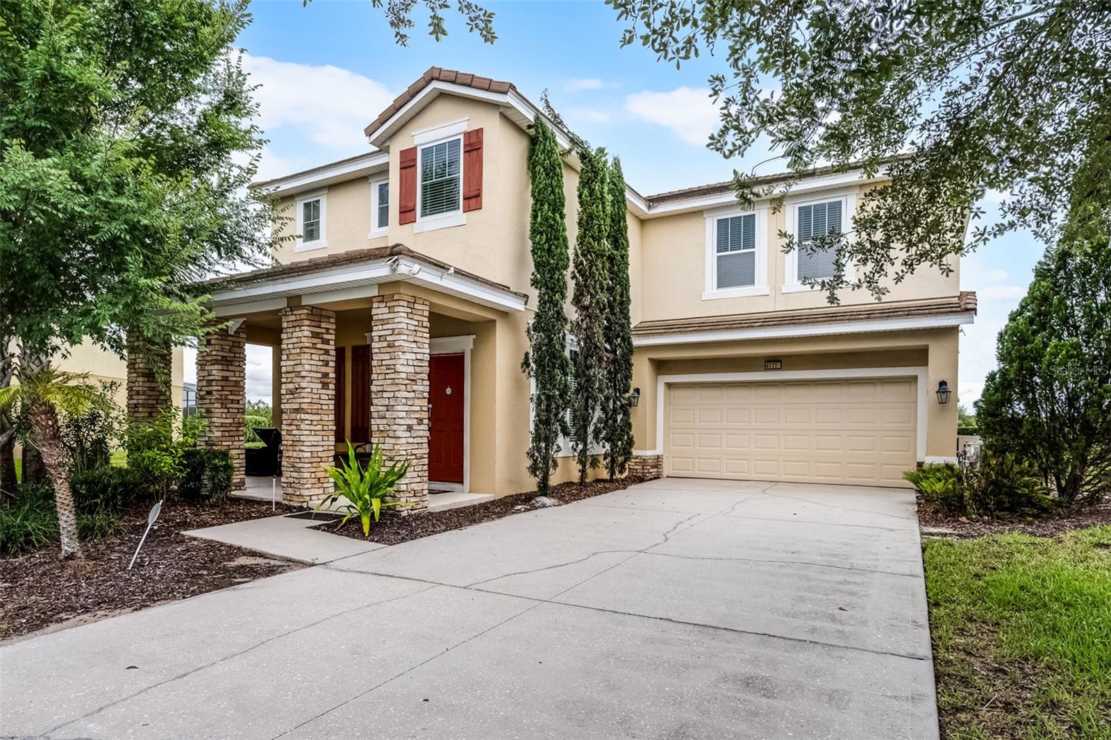 Image 2 of 50 For 4111 Oaktree Drive
