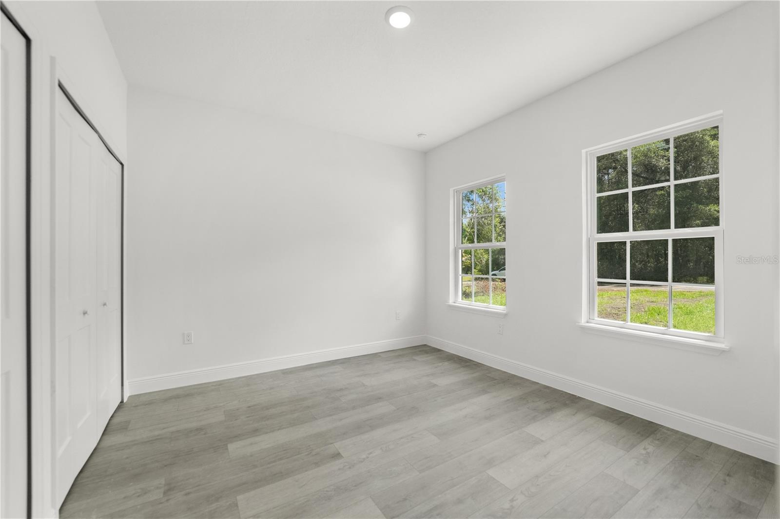 Image 18 of 25 For 10290 Biscayne Drive