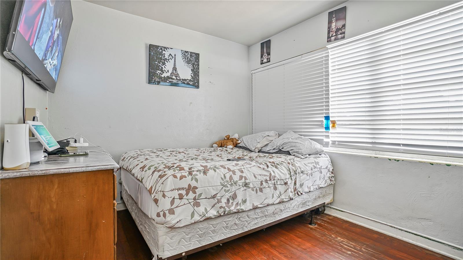 Image 13 of 15 For 5518 Riviera Drive