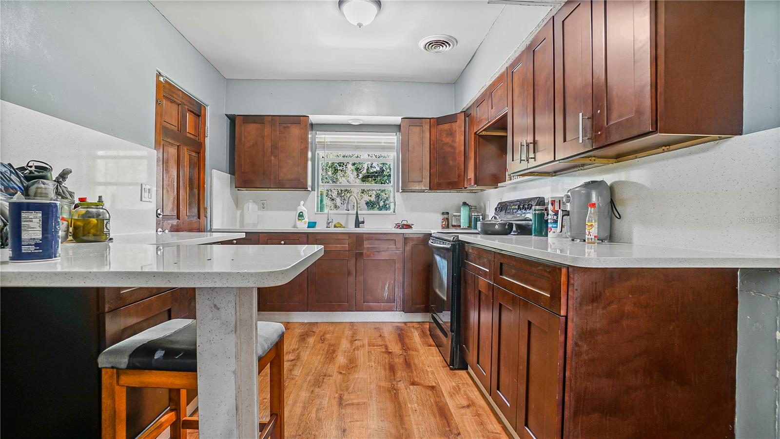 Image 2 of 15 For 5518 Riviera Drive