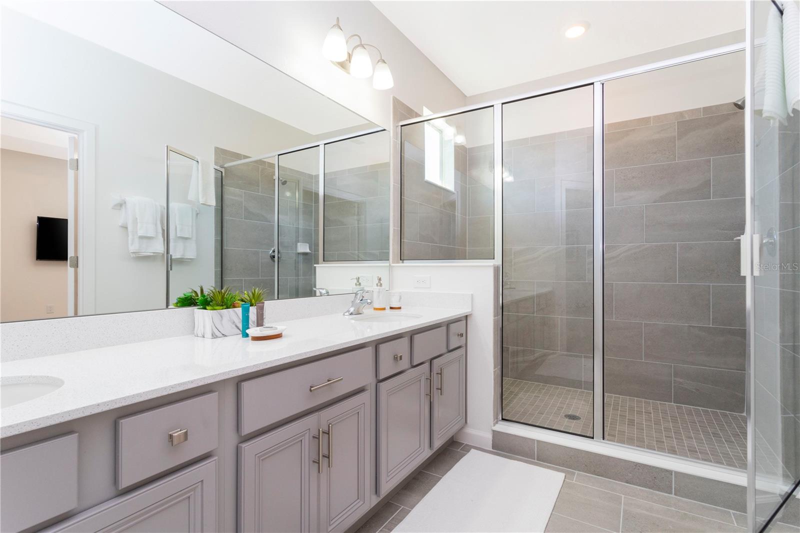 Image 40 of 73 For 2569 Shanti Drive