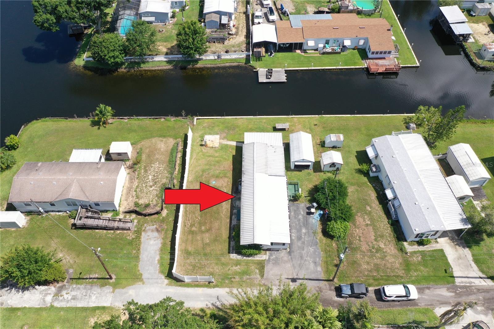 Image 3 of 27 For 5018 Oak Lane