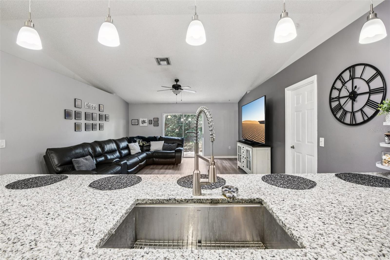 Image 13 of 29 For 14565 Lycastle Circle