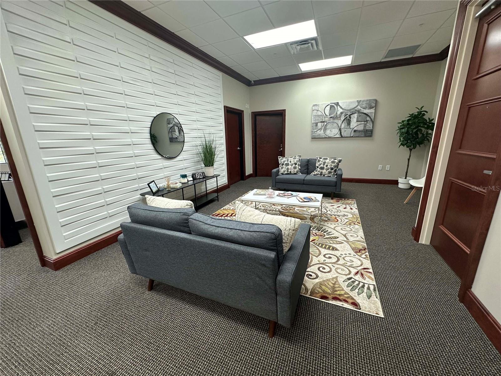 Image 6 of 14 For 7065 Westpointe Boulevard 303 & 304