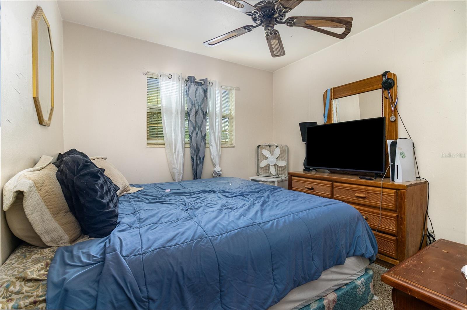 Image 9 of 15 For 987 Alsup Drive