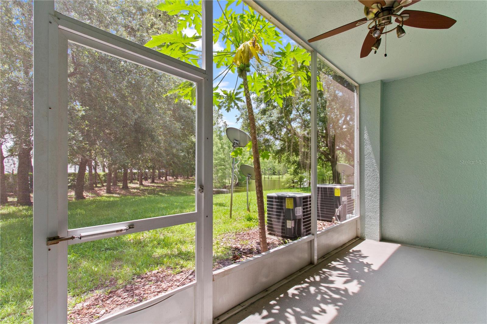 Image 19 of 21 For 3274 Villa Strada Way