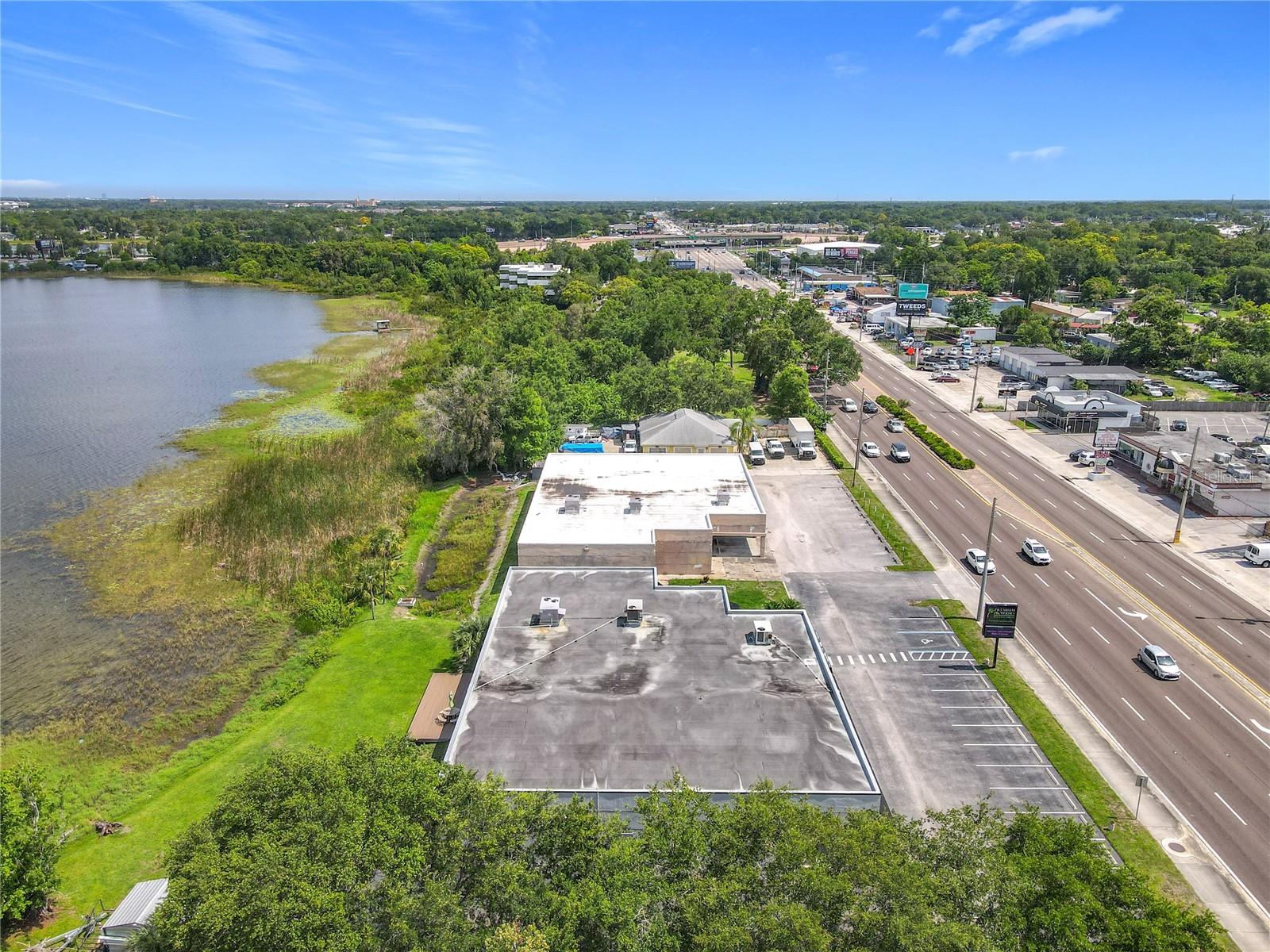 Image 15 of 37 For 564 Semoran Boulevard