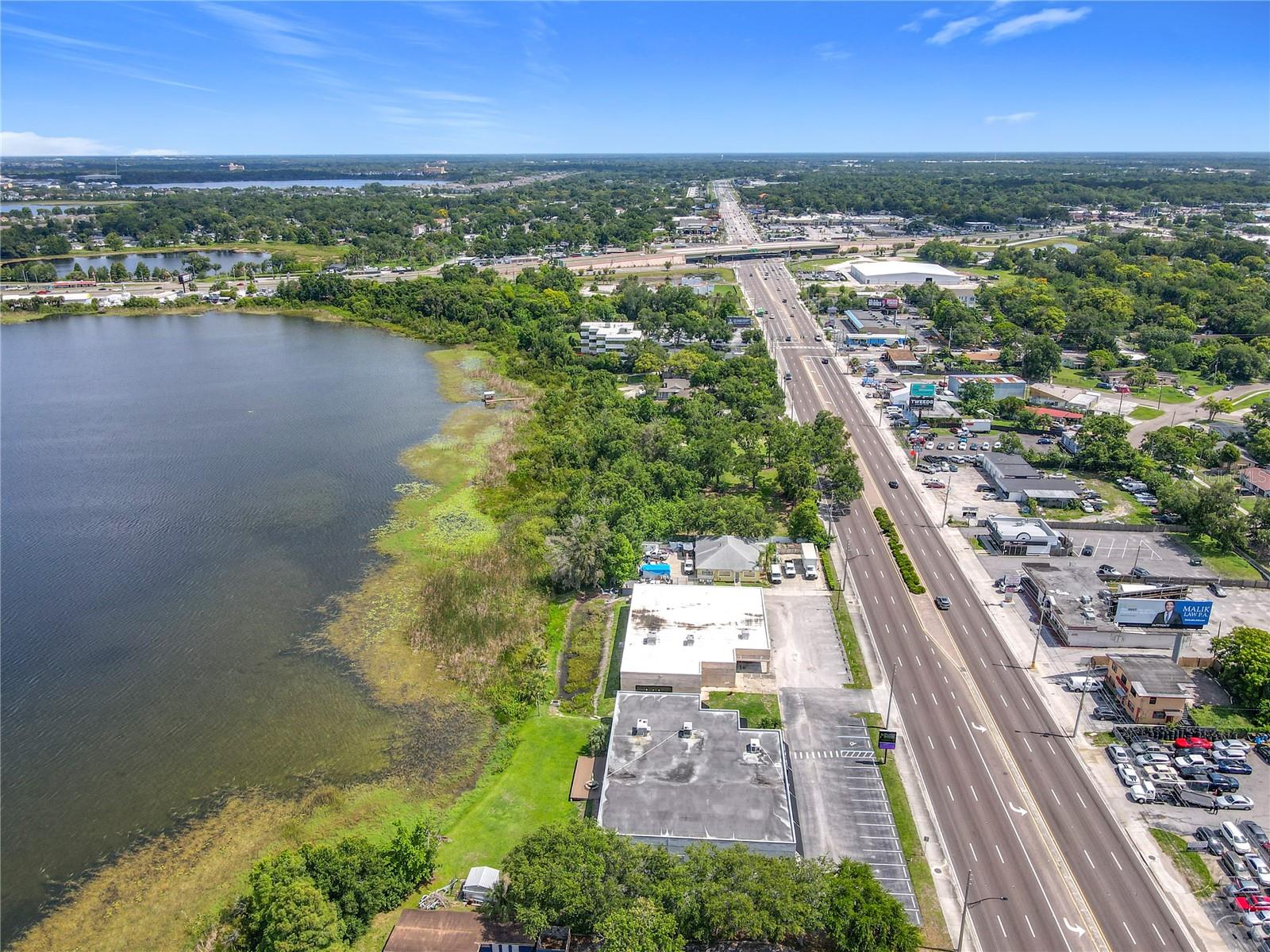Image 24 of 37 For 564 Semoran Boulevard