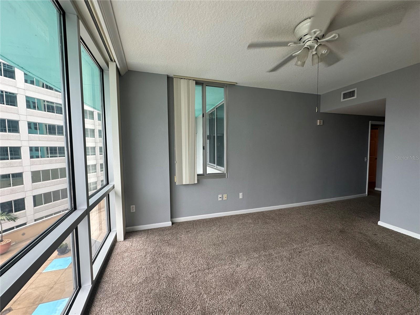 Image 15 of 29 For 322 Central Boulevard 706