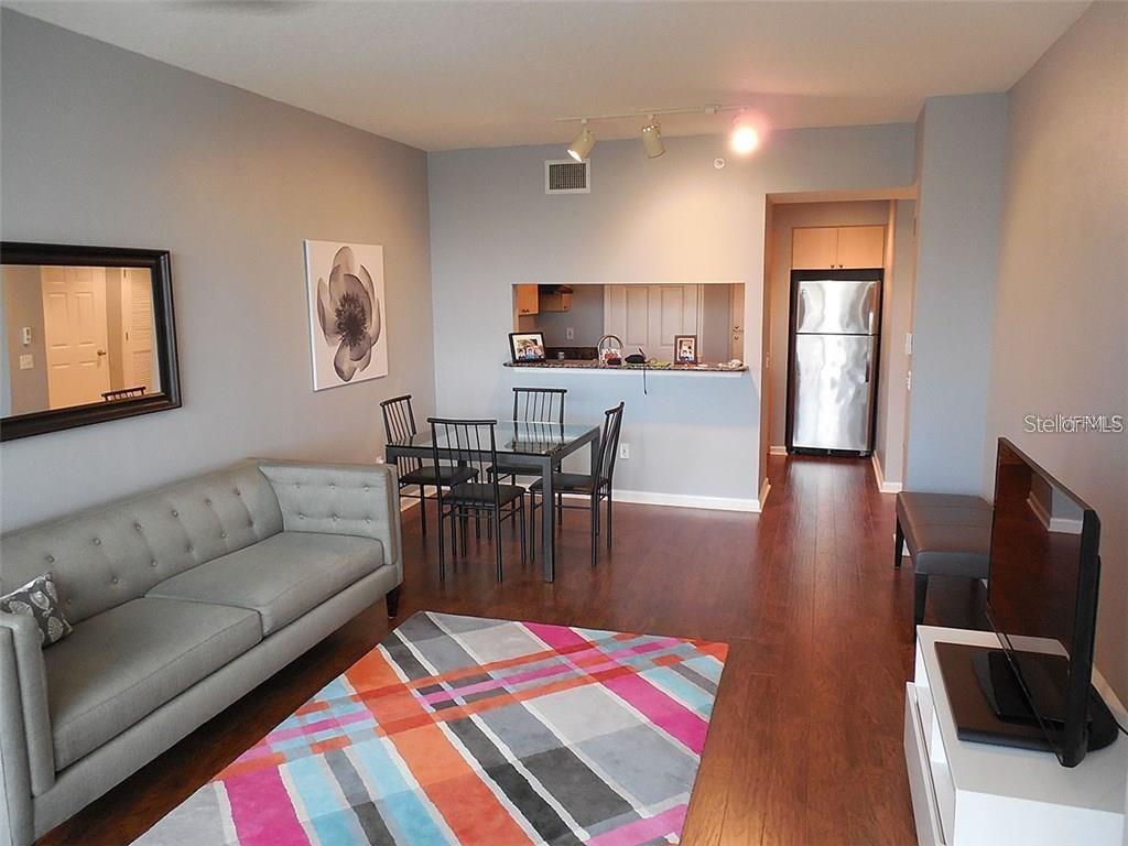 Image 3 of 13 For 322 Central Boulevard 706