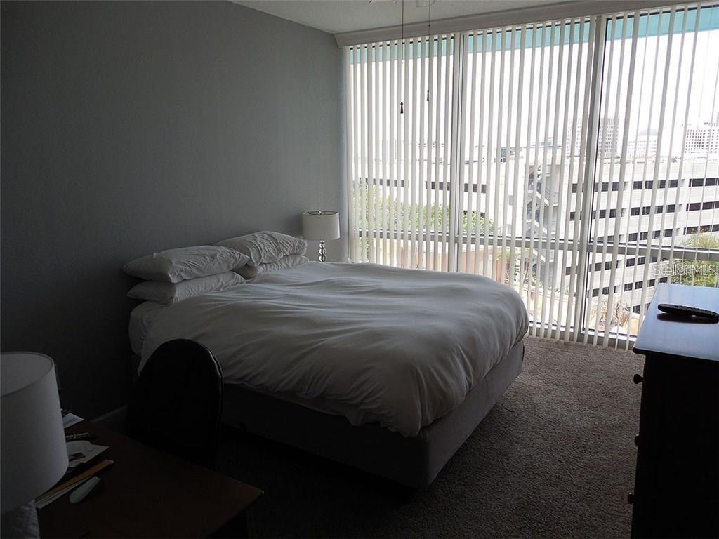 Image 5 of 13 For 322 Central Boulevard 706