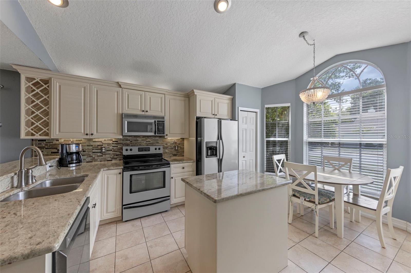 Image 6 of 20 For 1021 Piedmont Oaks Drive