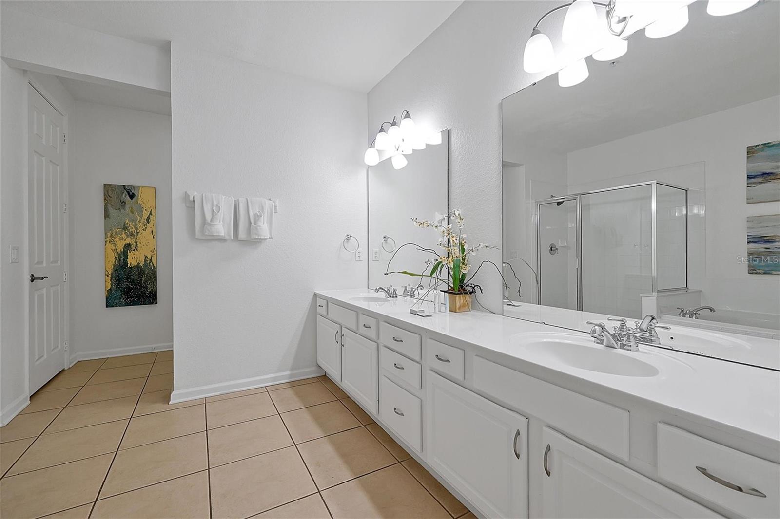 Image 18 of 49 For 5024 Shoreway Loop 10106