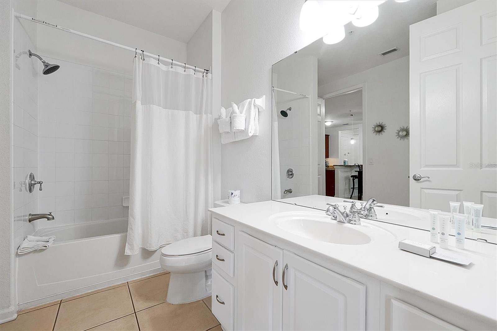 Image 23 of 49 For 5024 Shoreway Loop 10106