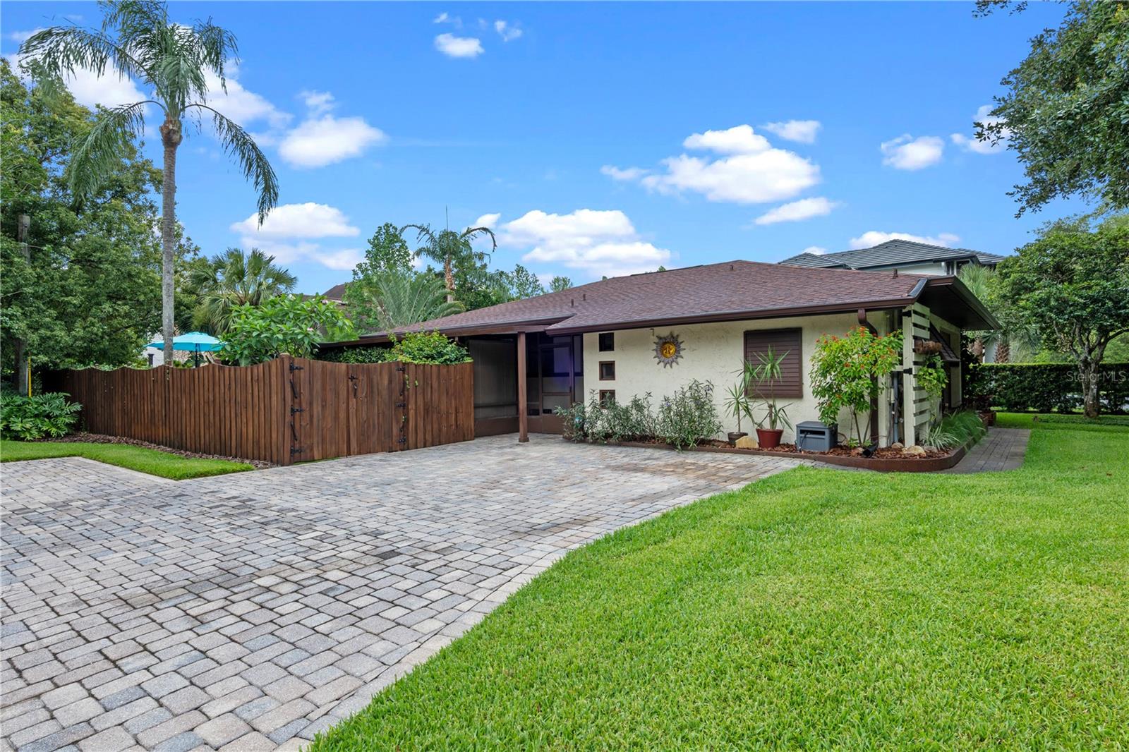 Image 3 of 22 For 2190 Temple Drive
