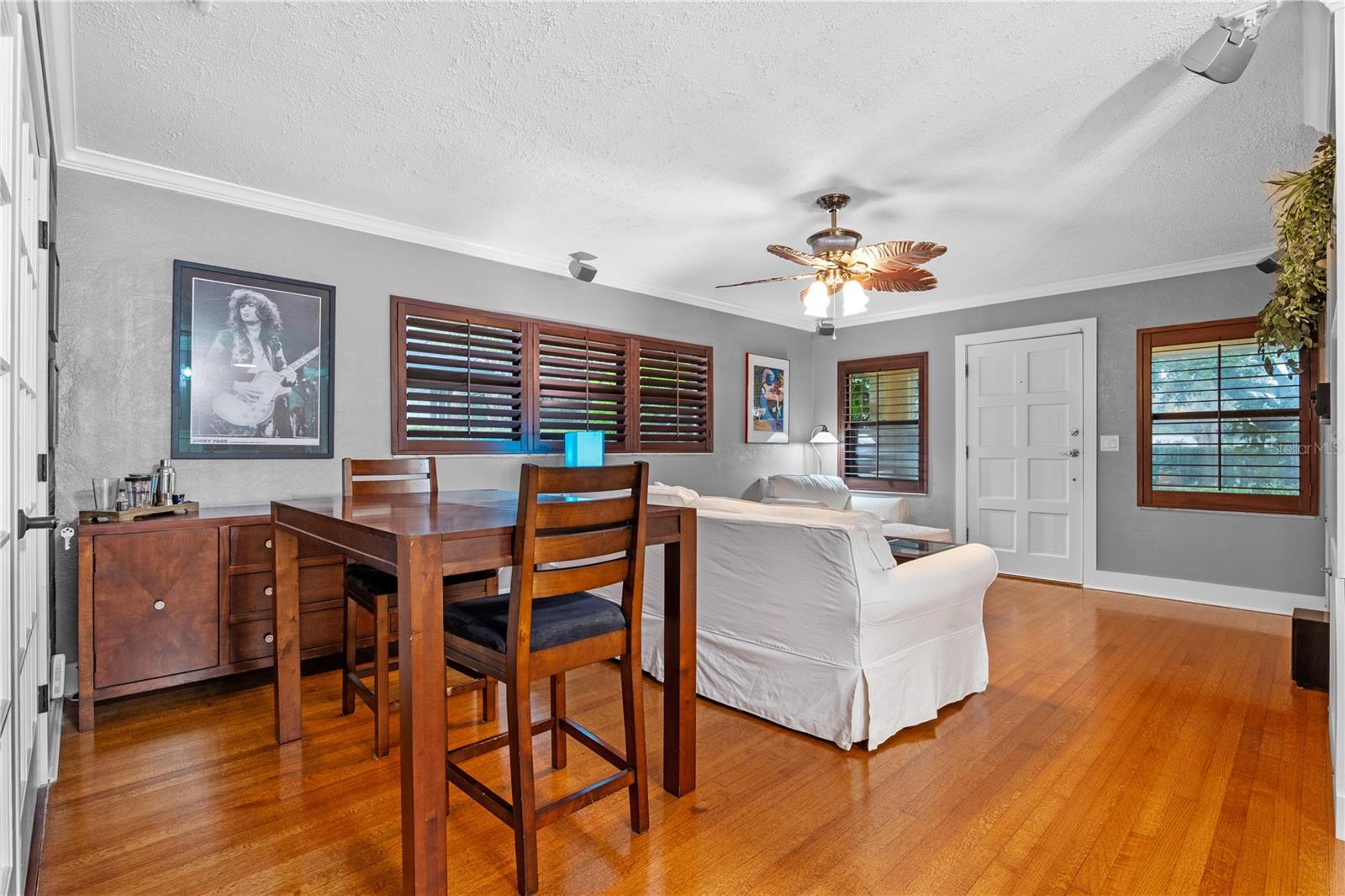 Image 6 of 22 For 2190 Temple Drive