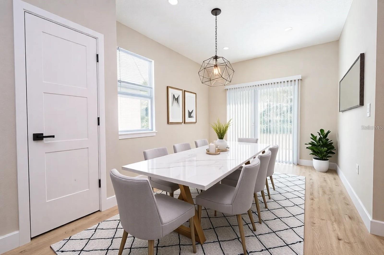 Image 3 of 18 For 317 Mandrake St