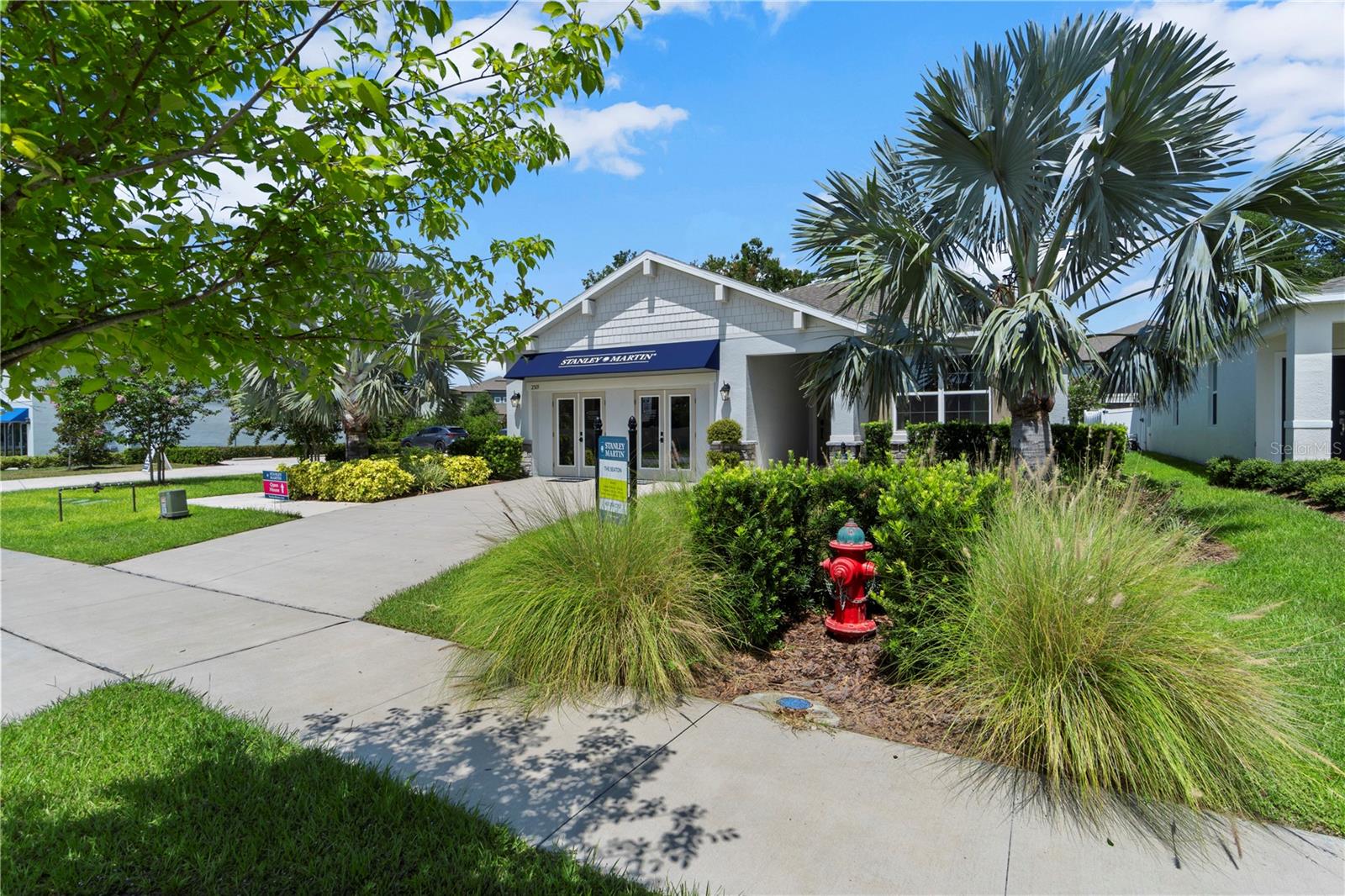 Image 3 of 44 For 2519 Avalon Park Boulevard