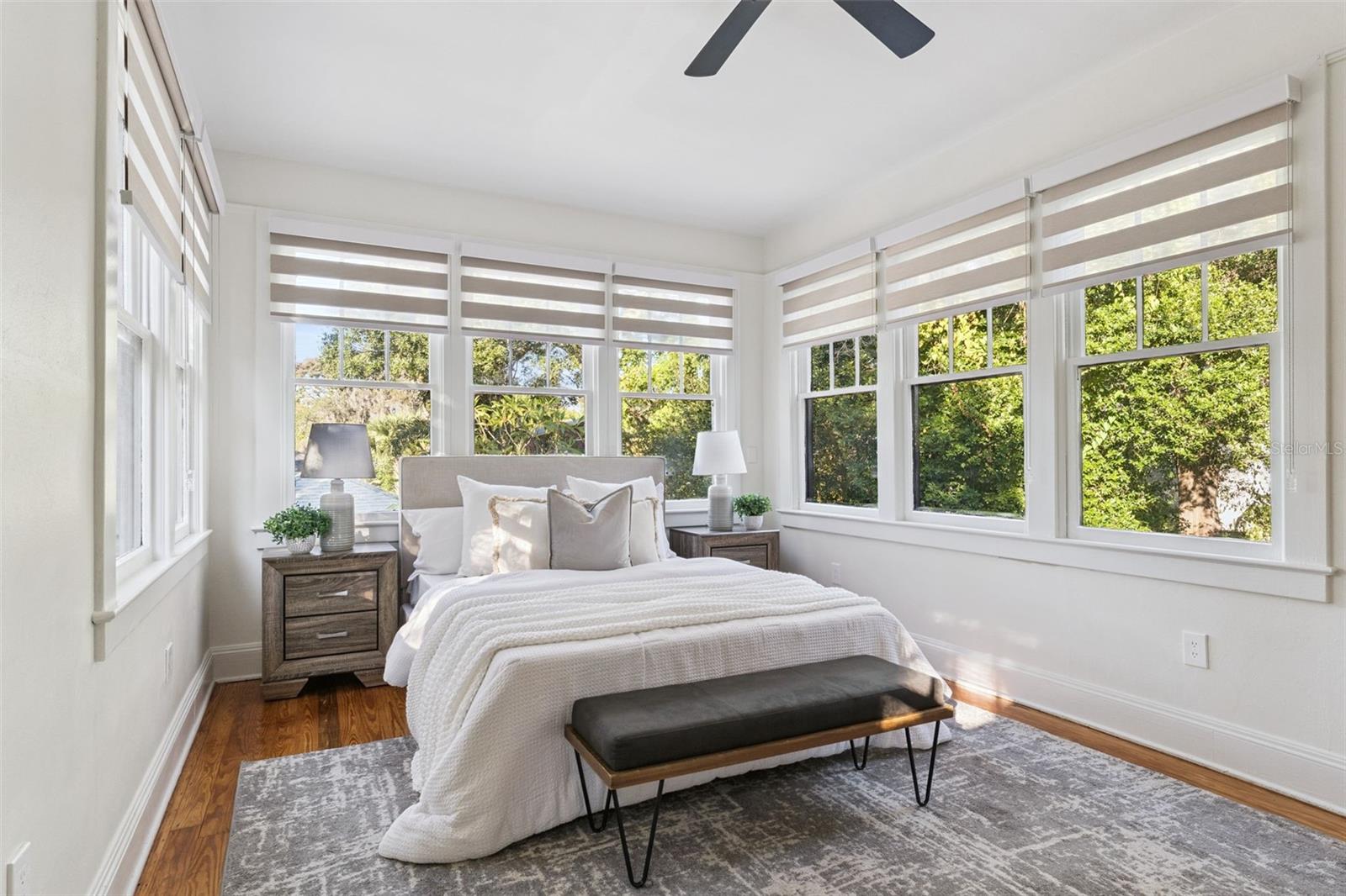 Image 20 of 54 For 803 Harwood Street